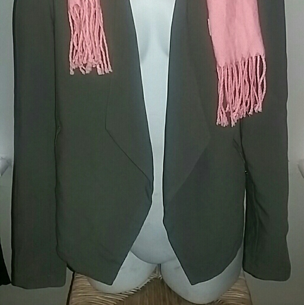 🎈 Divided 🎈🚫Sold🚫 - Picture 7 of 7